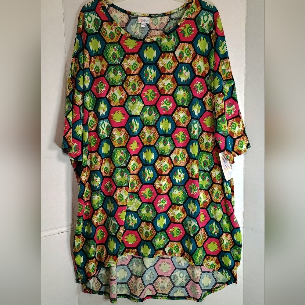 Lularoe Colorful Geometric Print Women's Top Size 3X